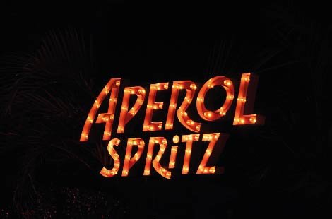 Activación Aperol Spritz-Campari con El Trópico en Tempo